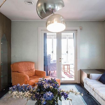 Roomy Apartment Duomo & San Babila Milan Exterior photo
