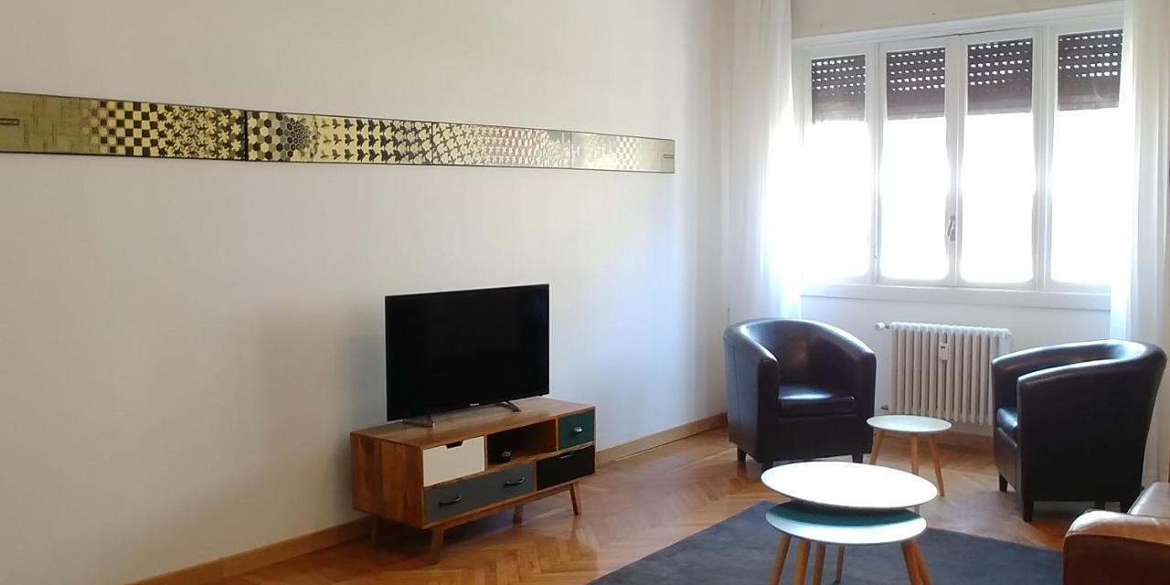 Roomy Apartment Duomo & San Babila Milan Exterior photo